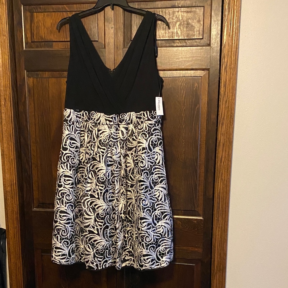 Roz & Ali Black and White Floral Mini Dress